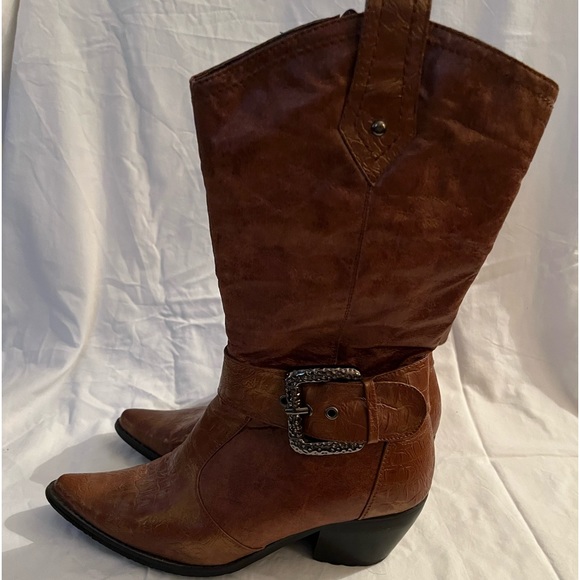 Boutique Cowboy Boots - Picture 1 of 4
